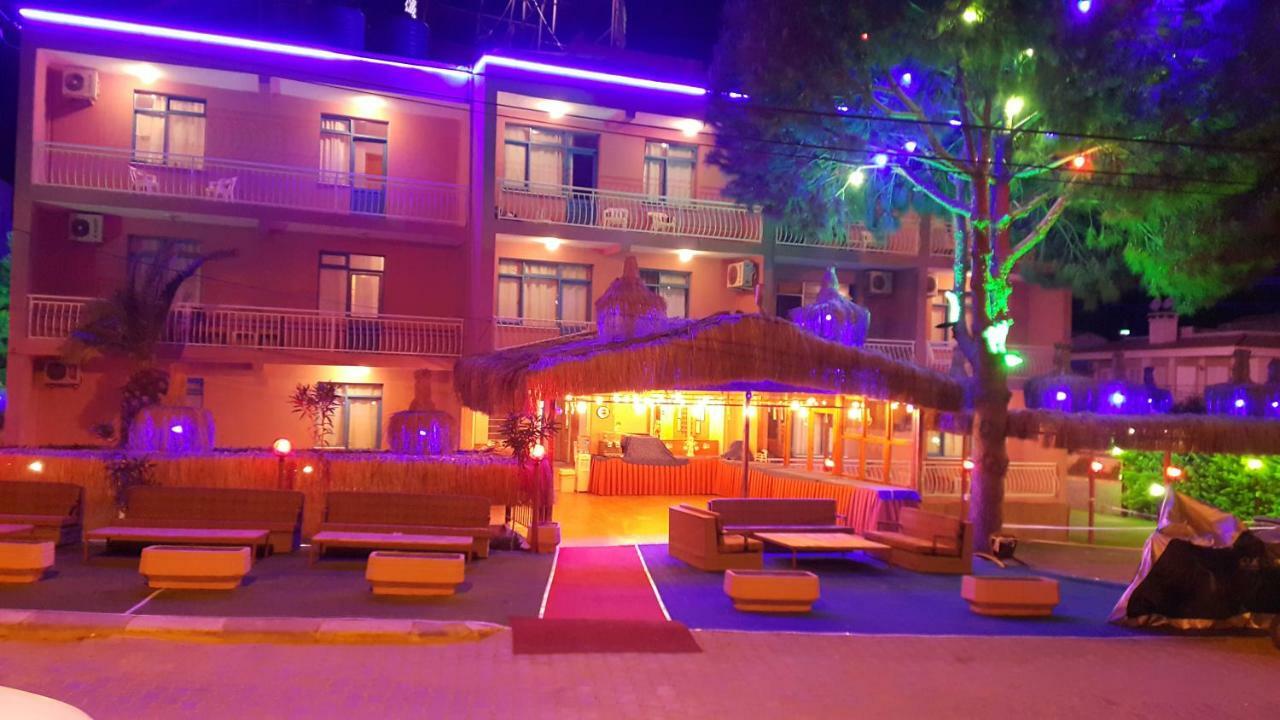 Grand Yayla Hotel Çeşme エクステリア 写真